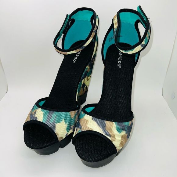 Bamboo Ellen-07 Camo Mesh Wedge Sandals Size 7.5 Brand New - Picture 3 of 10
